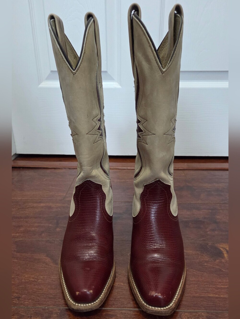 VTG Frye Boots Womens Two-Tone Red Lizard Leather Heeled Inlay Western Size 5.5 - Picture 4 of 13